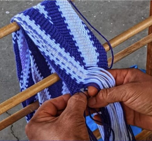 Fingerweaving with Marilyn Isaacs